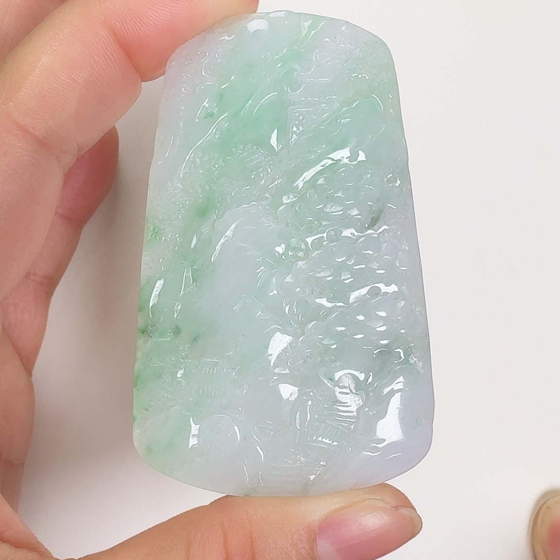 翡翠颈饰未镶嵌山水牌
