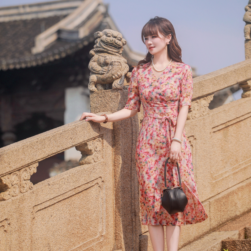 港风玫瑰法式优雅女人真丝双绉工艺修身显瘦中长款连衣裙国风系带