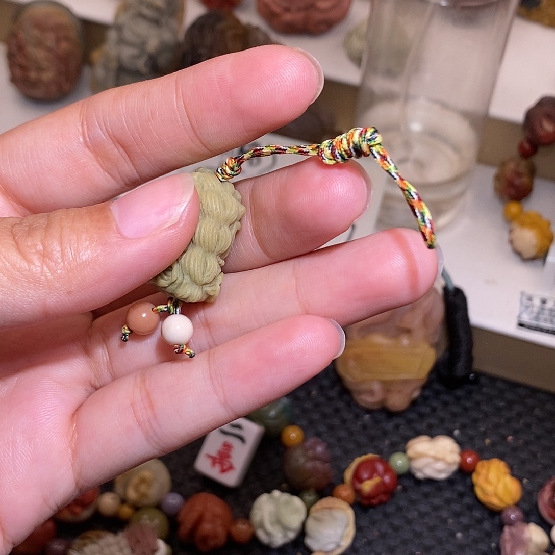 石英质玉（阿拉善玉）未镶嵌手链