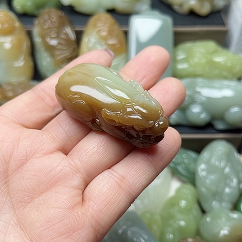 颈饰未镶嵌和田玉S*