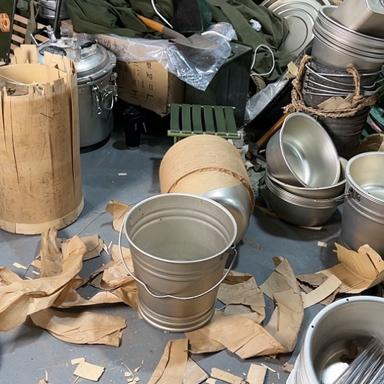 【闪购商品】两个氧化铝水桶