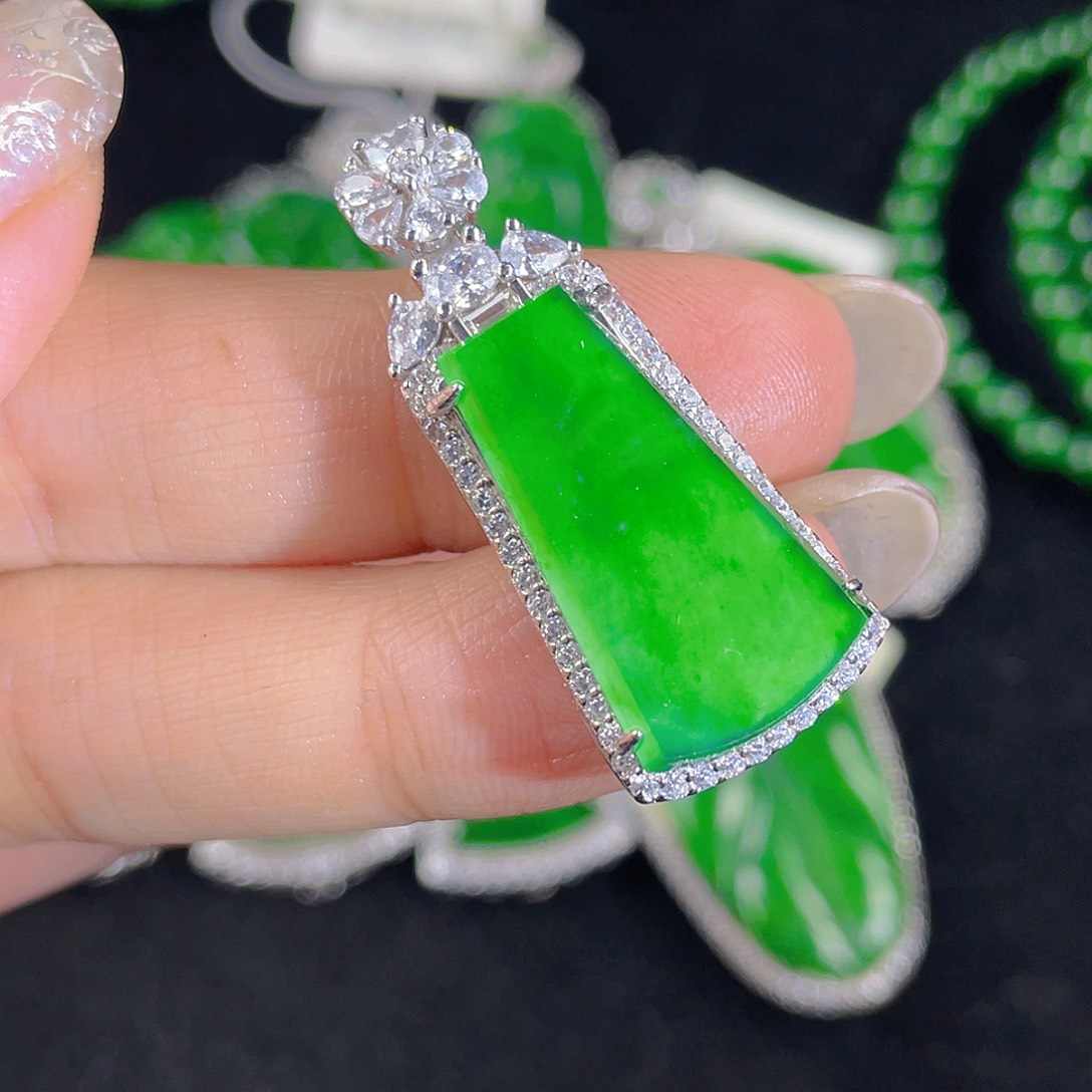 翡翠吊坠(不含链)银S925镶嵌