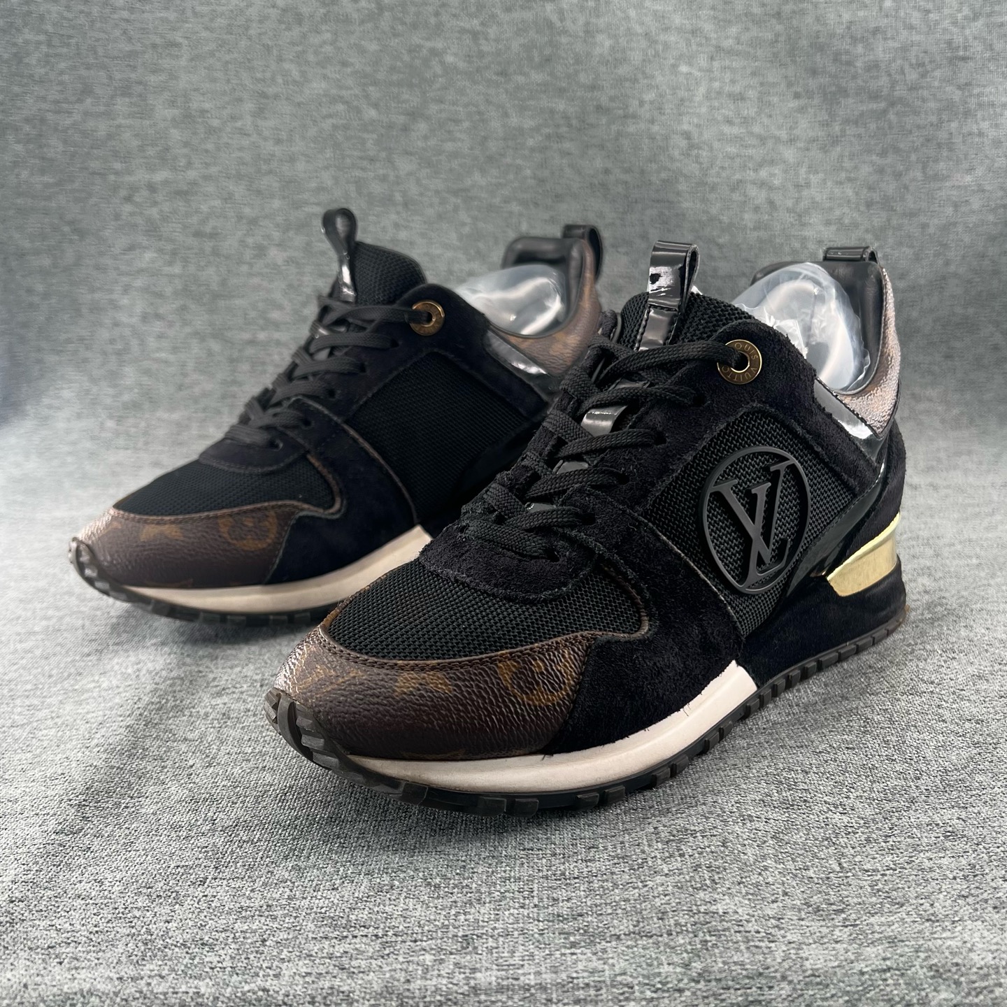 95新 LouisVuitton/路易威登 36码 RunAway 系带低帮运动鞋 D5717