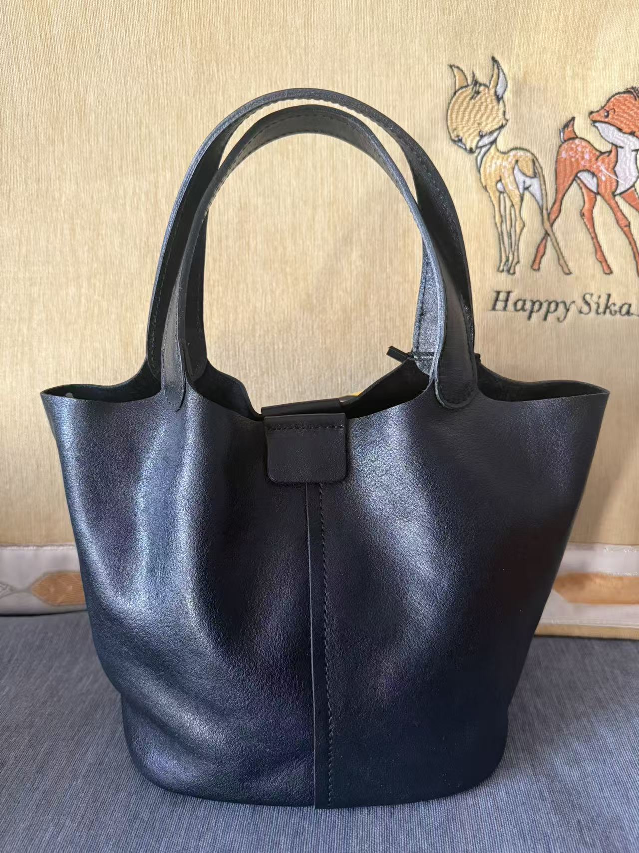 头层植鞣牛皮纯皮女包菜篮子手提单肩女包