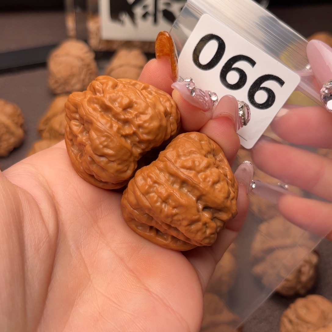 文玩核桃把件蛤蟆38
