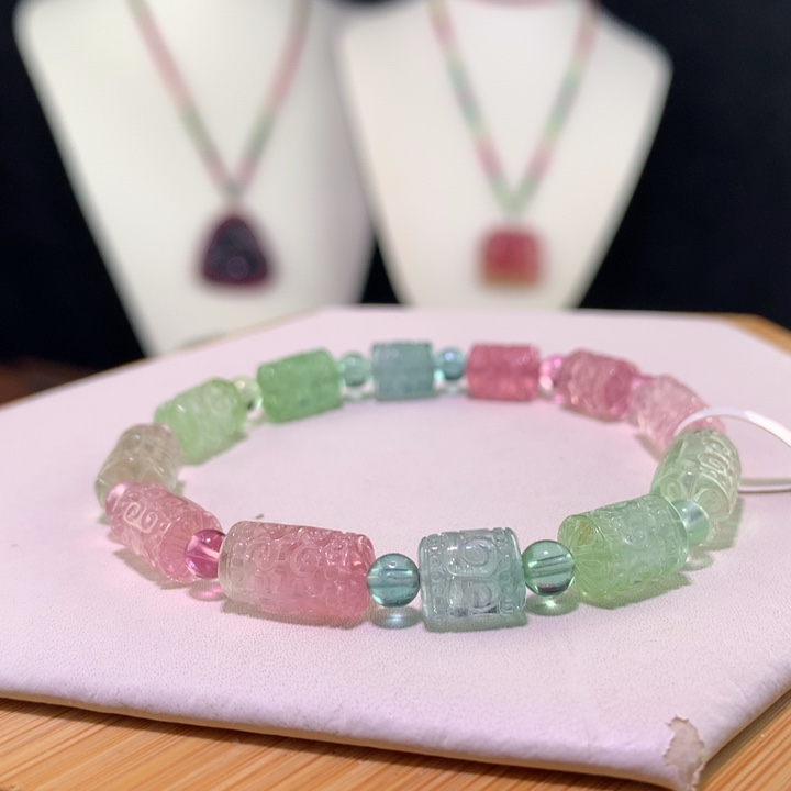 双色碧玺手链未镶嵌