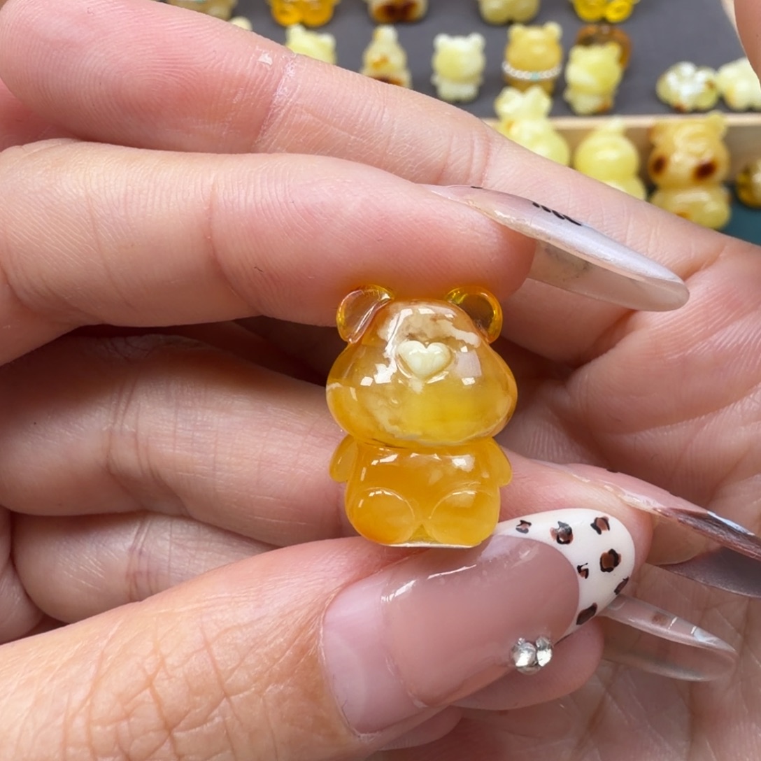 琥珀未镶嵌裸石蜜蜡