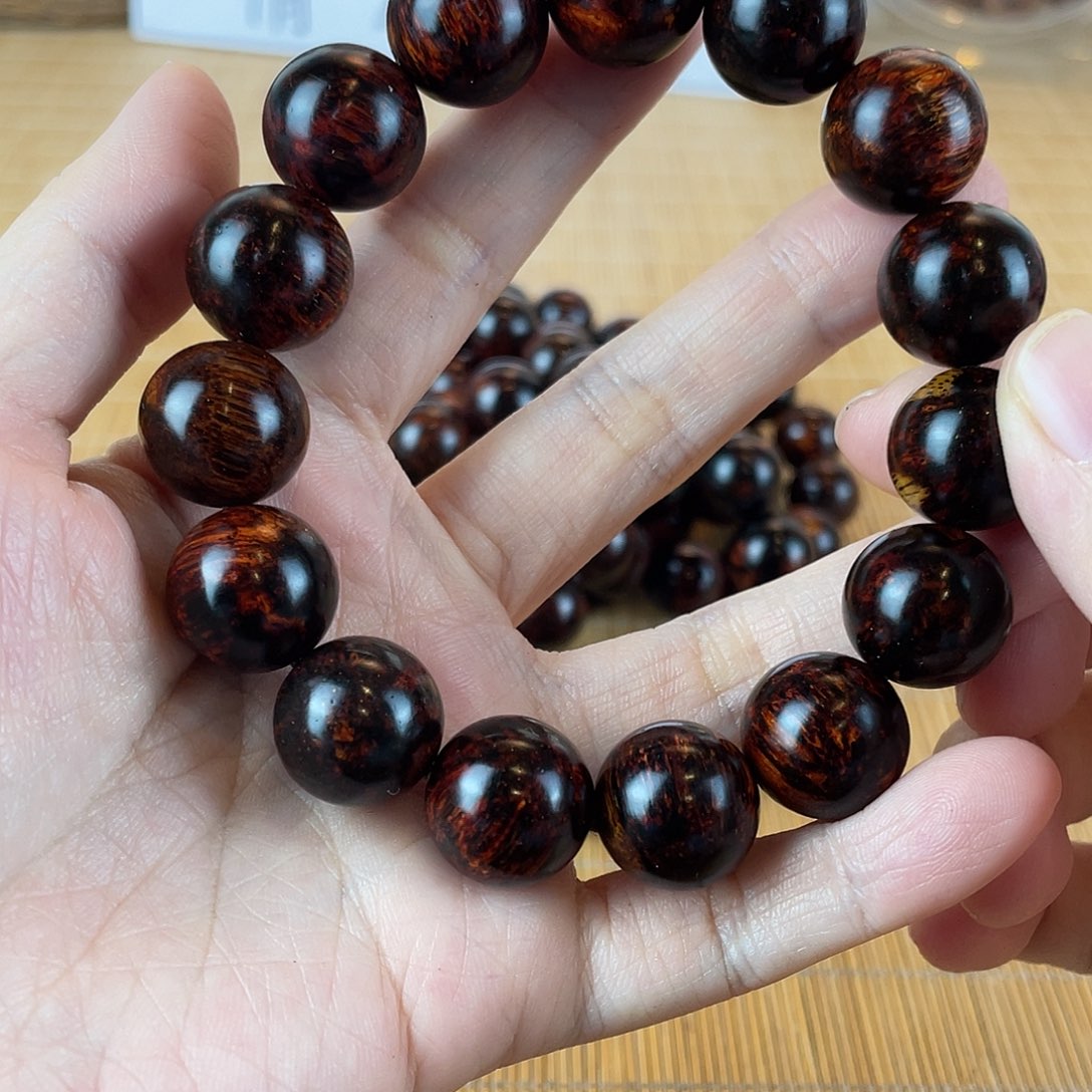 降真香手串/手链1.5海南红降瘤疤花高油精品