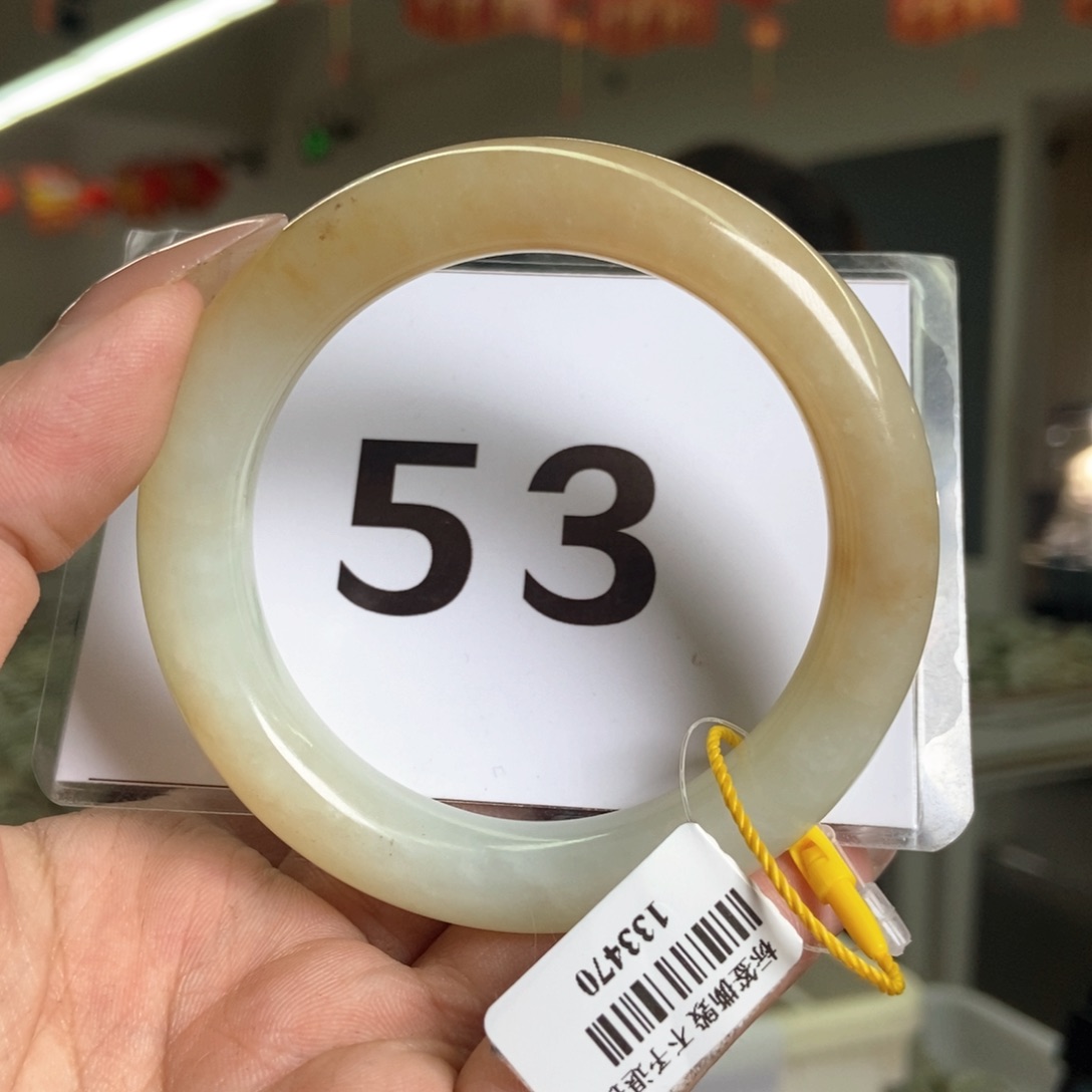 【闪购商品】未镶嵌手镯和田玉