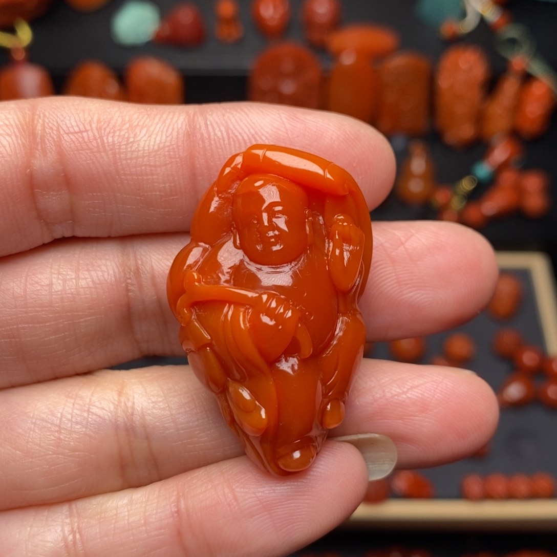 南红玛瑙精工吊坠未镶嵌