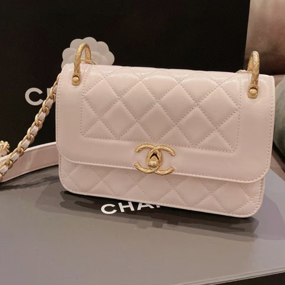 99新 Chanel/香奈儿 香芋紫菠萝金扣单肩包/DT103