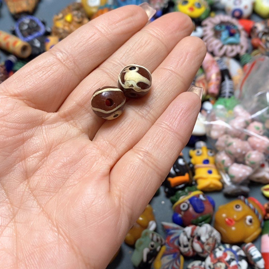 琉璃颈饰印度尼西亚鸟珠两颗