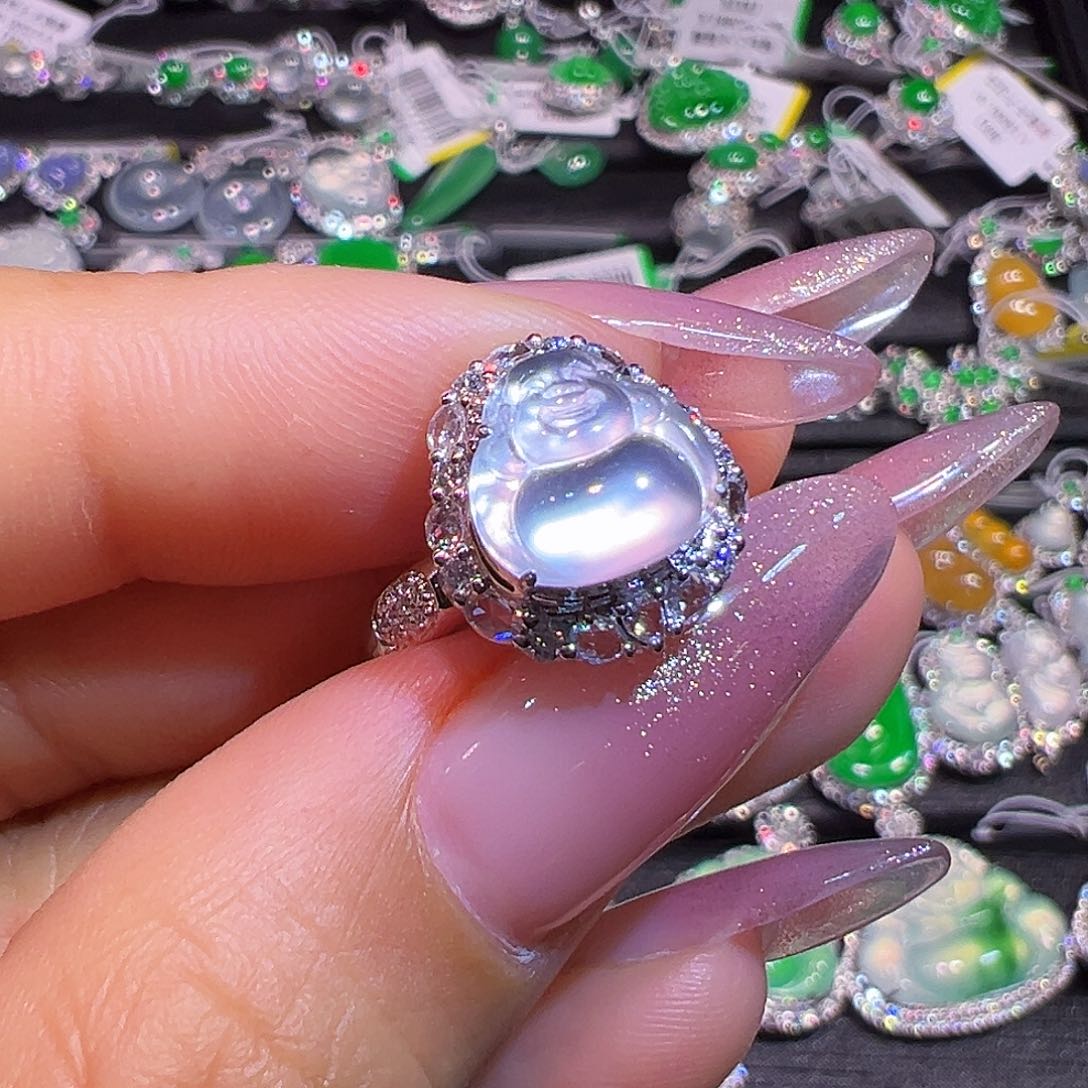 翡翠18K金镶嵌戒指翡翠