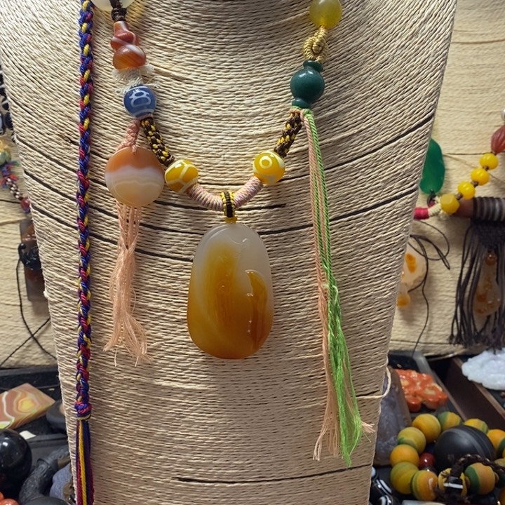 玛瑙/玉髓未镶嵌颈饰