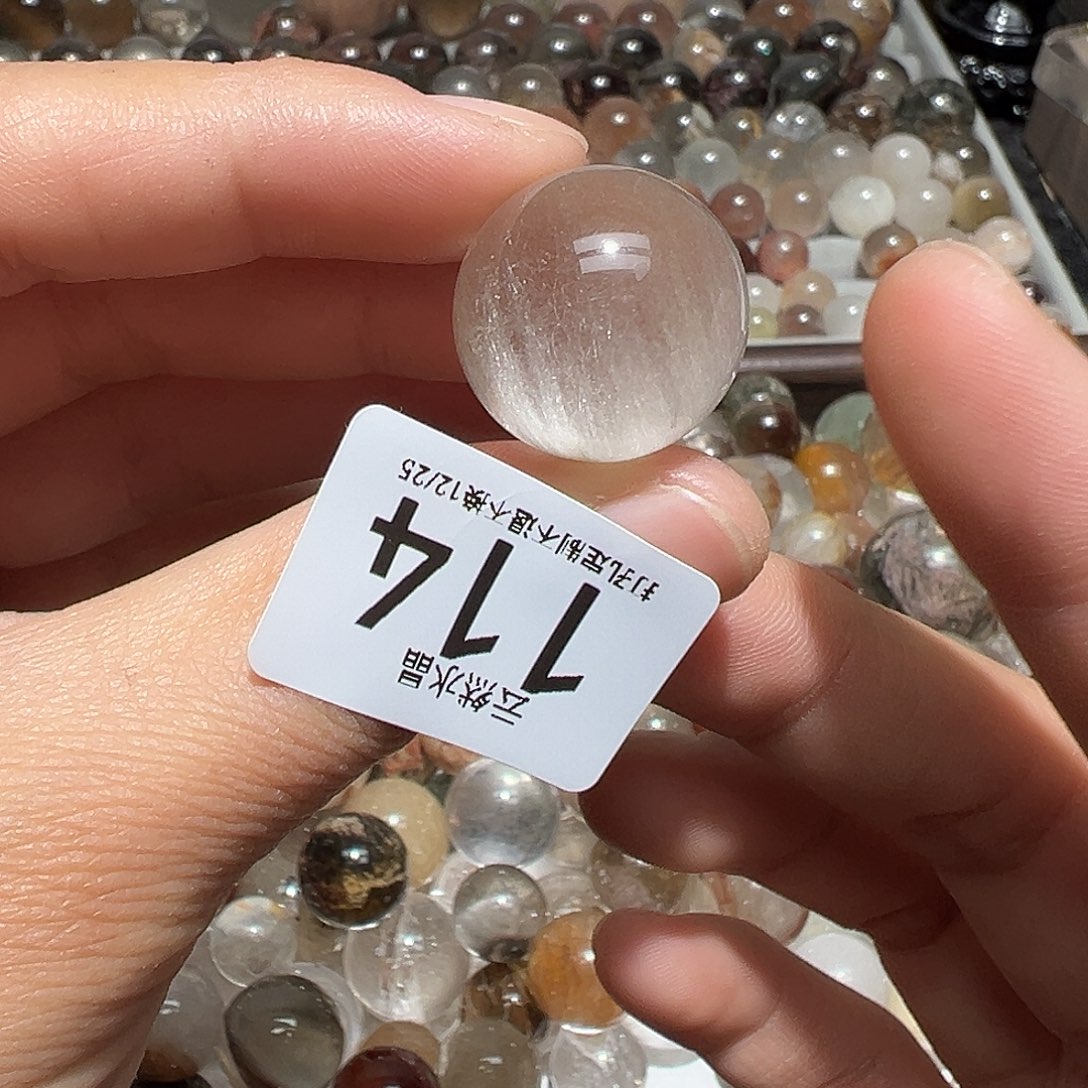 *****水晶未镶嵌珠宝半成品