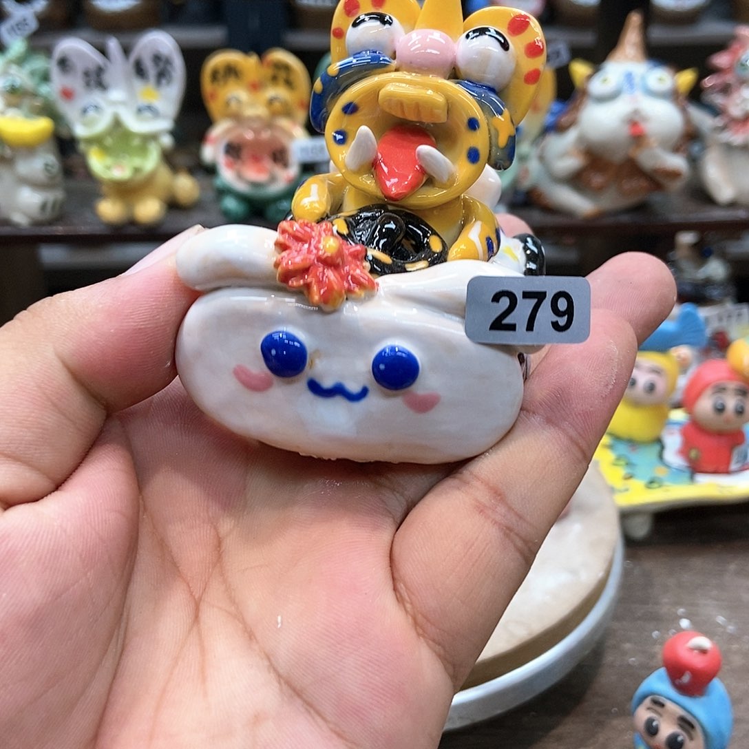 摆件直播间手工抽象陶瓷摆件279