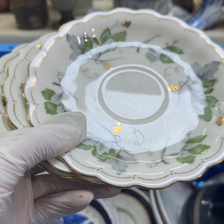 瓷片红*开播啦…开播啦！