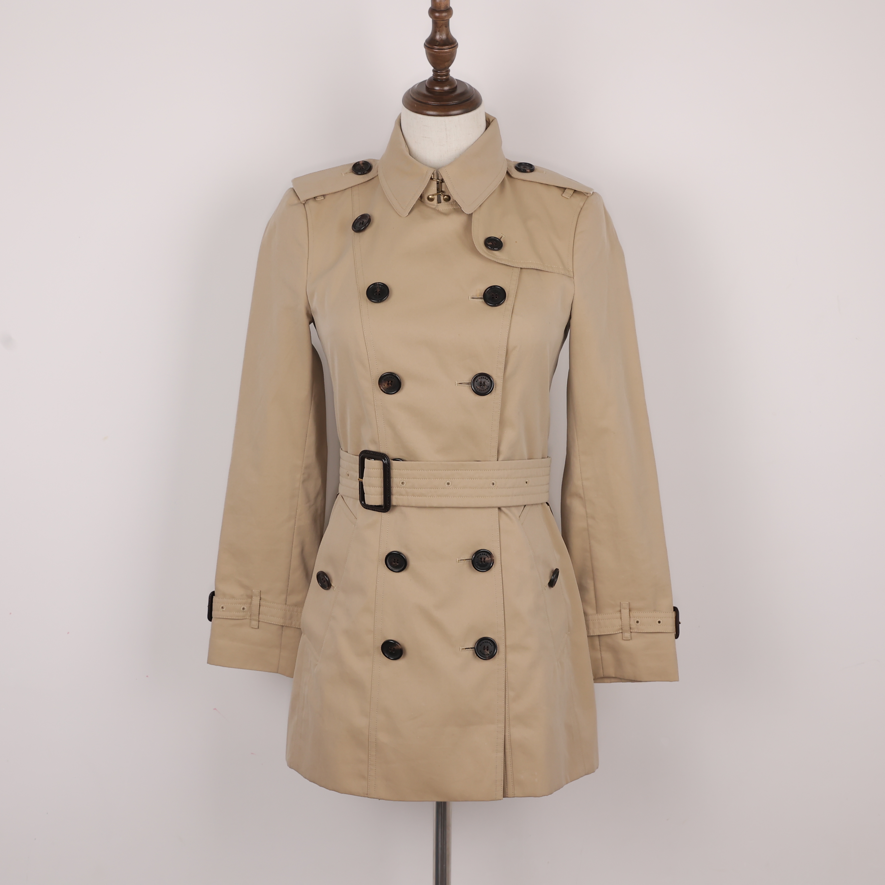 99新 BURBERRY/博柏利 棉/25110778双排扣风衣短款UK4经典卡其色