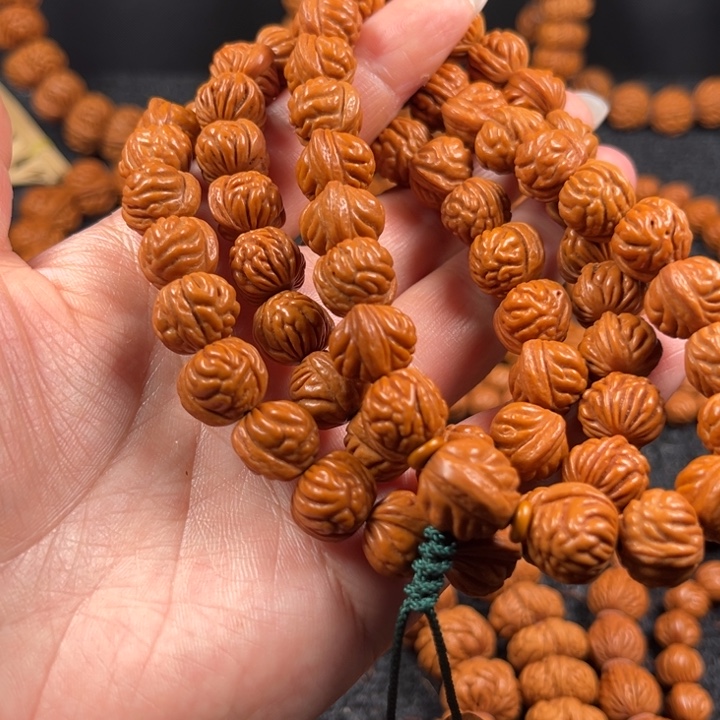 桃核吊坠G7链接手串