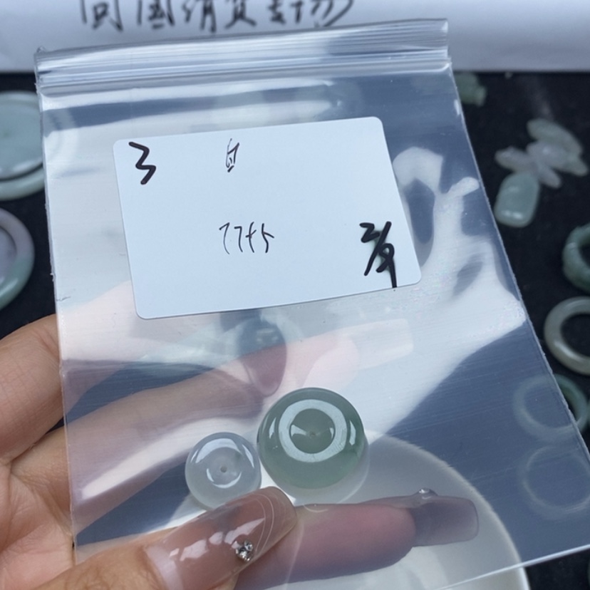 【闪购商品】翡翠颈饰未镶嵌白*