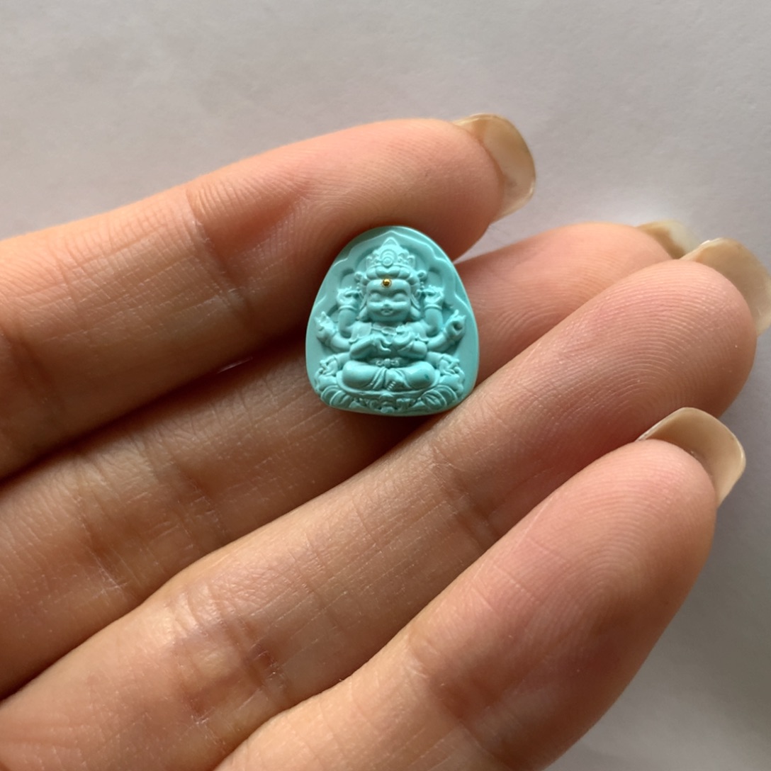 绿松石配饰未镶嵌