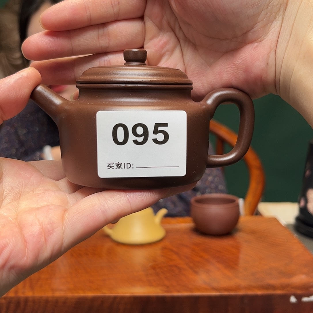 紫砂茶宠德钟095