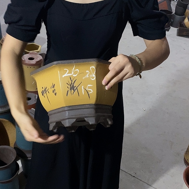 紫砂花盆紫砂花盆