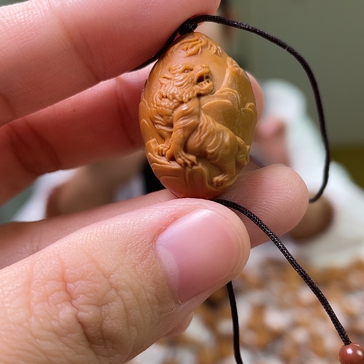 橄榄核吊坠橄榄核