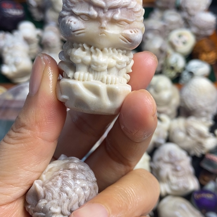 啊***配饰鹿角雕刻一个出