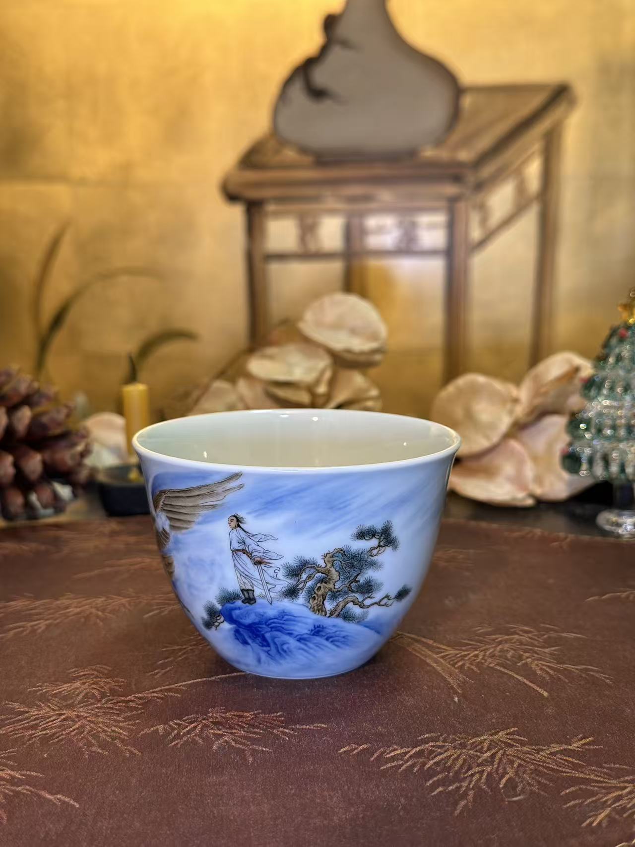 一儒堂 青花加彩神雕侠侣杨过主人杯