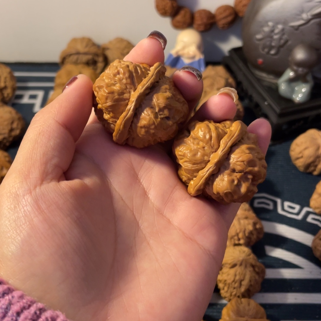 文玩核桃吊坠瑕疵蛤蟆头40