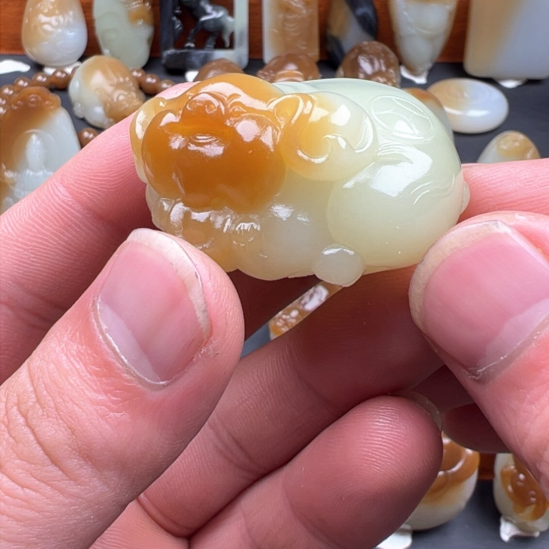 和田玉（糖玉）颈饰未镶嵌网****