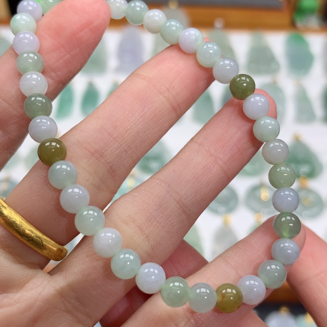 翡翠手串未镶嵌翡翠