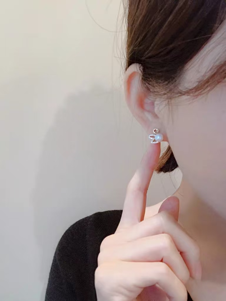玉海A04丨淡水珍珠天鹅耳钉简约气质时尚饰品耳环耳饰爆款高级感