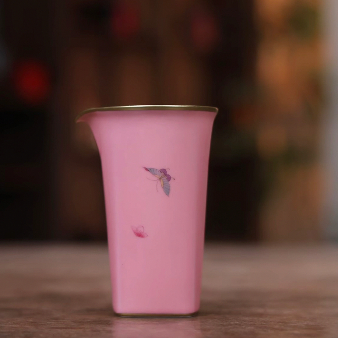 华隐堂千禧粉描金公道杯
