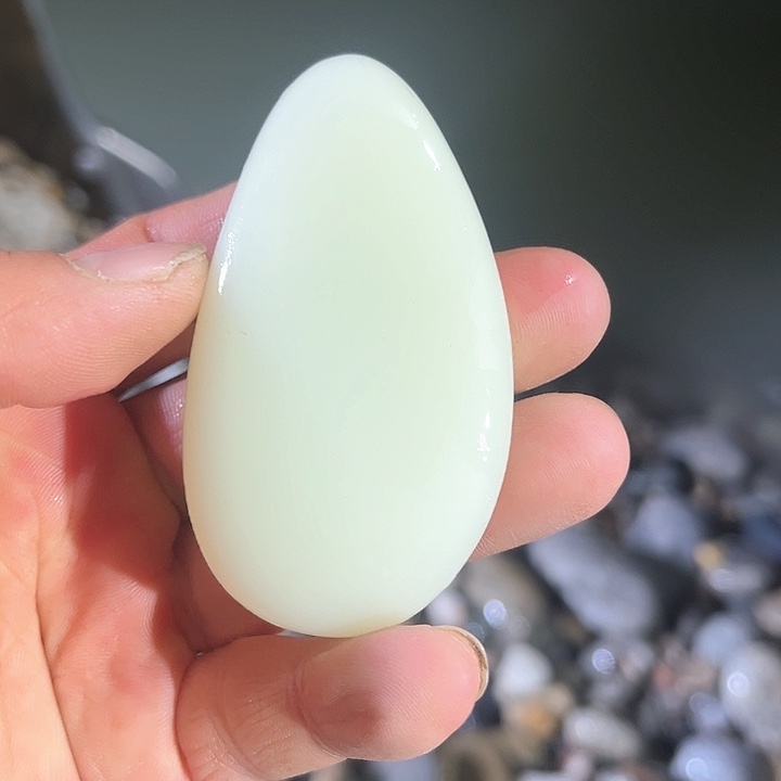 未镶嵌和田玉（糖玉）珠宝奇石