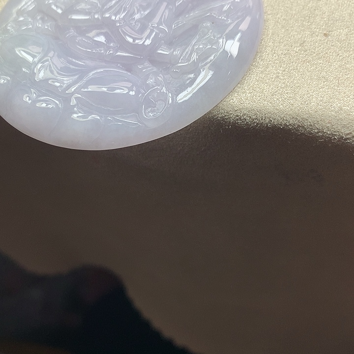 翡翠颈饰未镶嵌吊坠