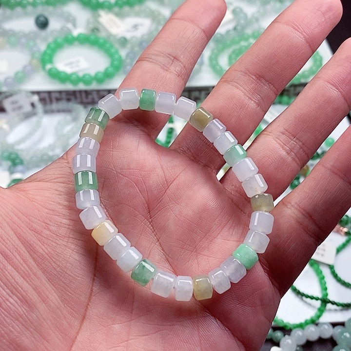 翡翠手链未镶嵌卡7