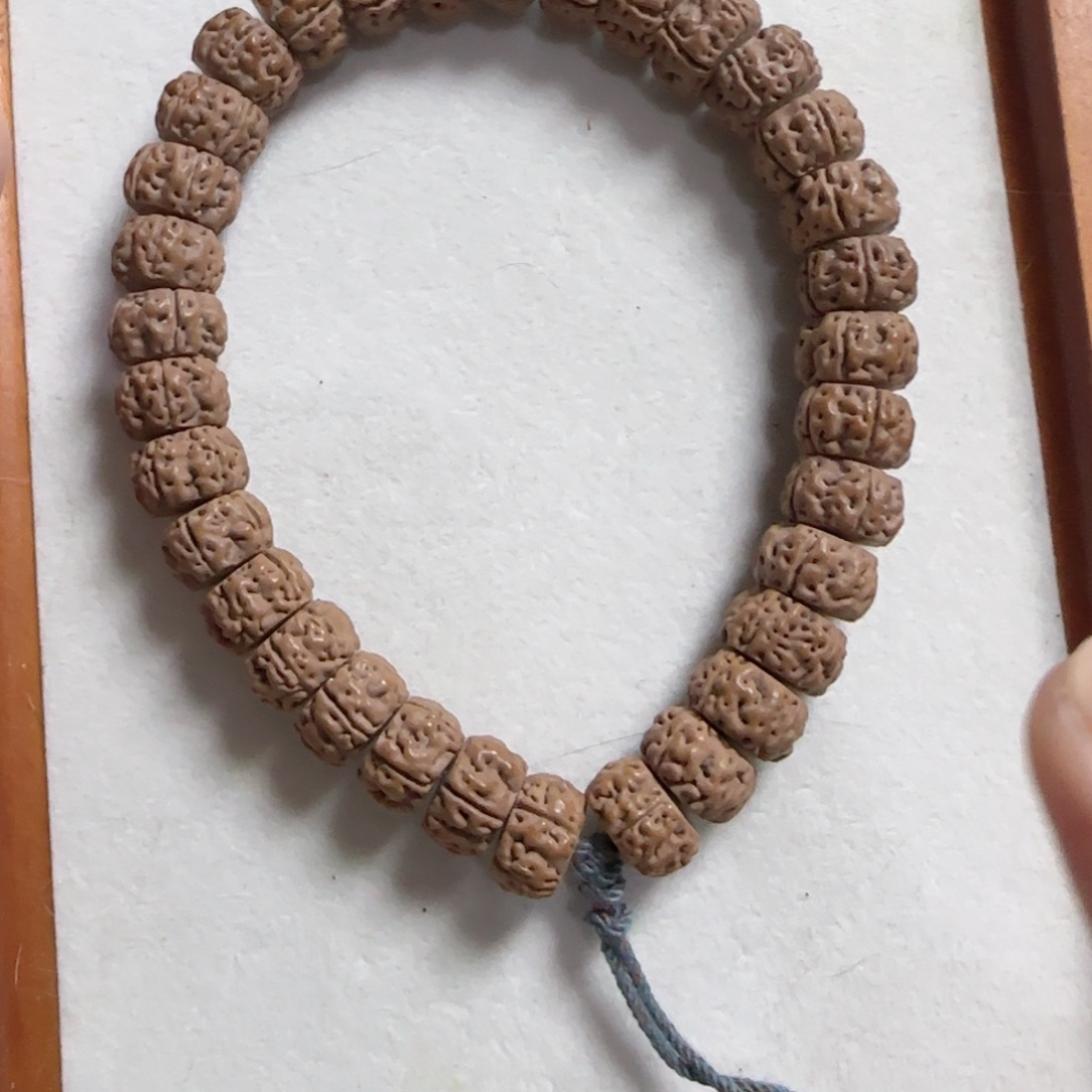 吊坠金刚菩提龙切