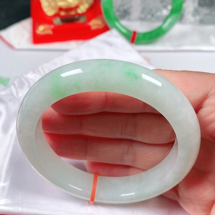 未镶嵌手镯翡翠   编号ZD1205 正圈56