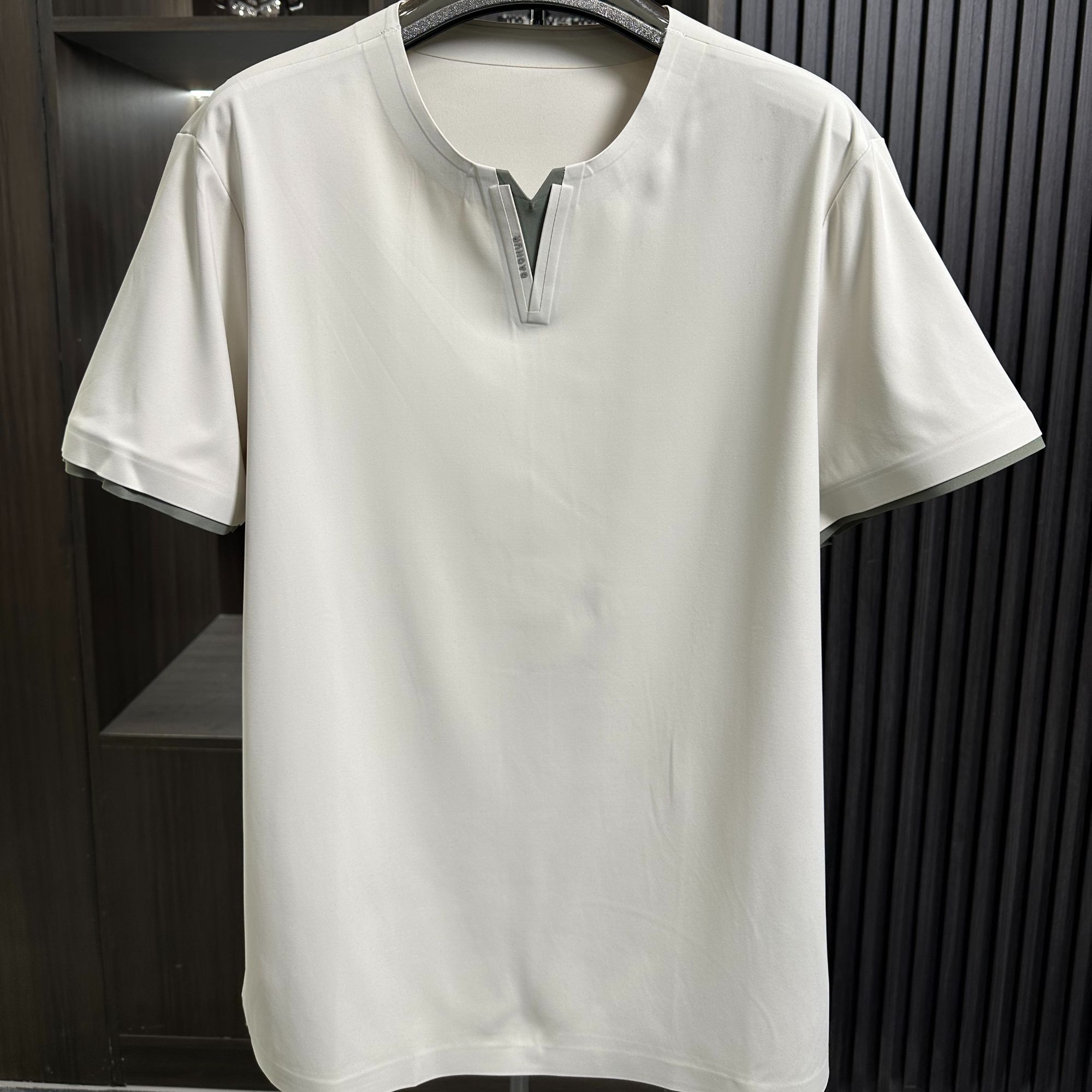 【李先生】2025春夏新款全无痕高弹男款透气高级感T恤百搭