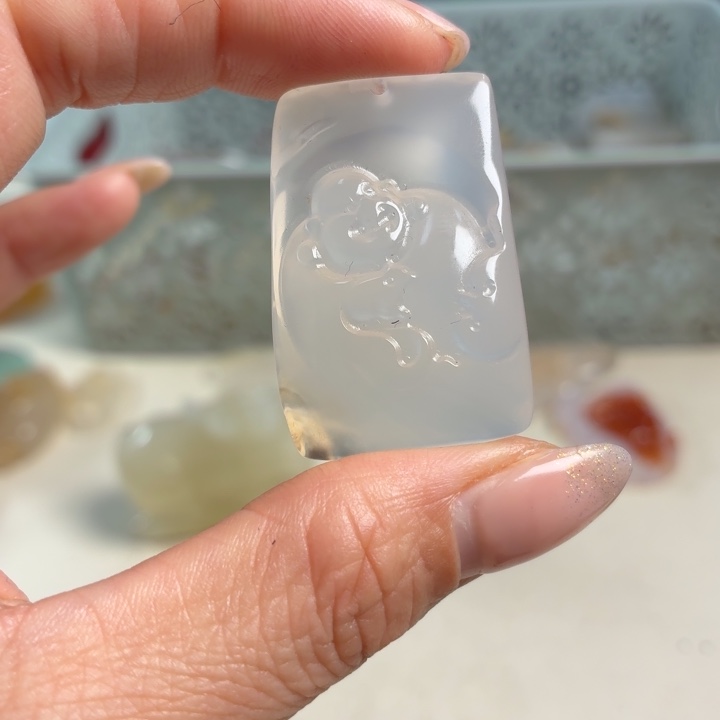 玛瑙/玉髓未镶嵌吊坠(不含链)
