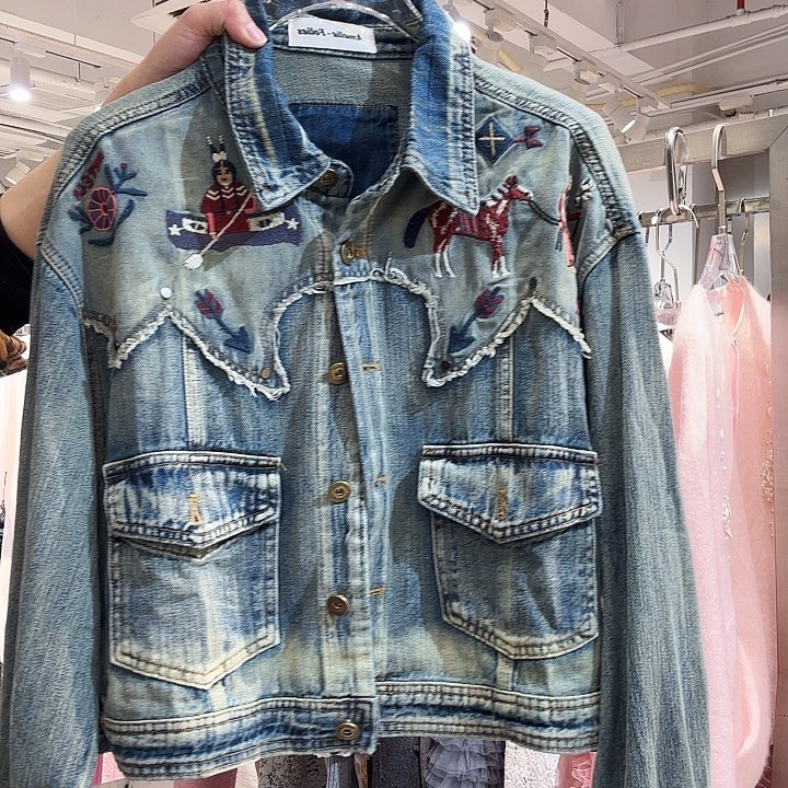 Cfffffggggggggggggggghhh fff 