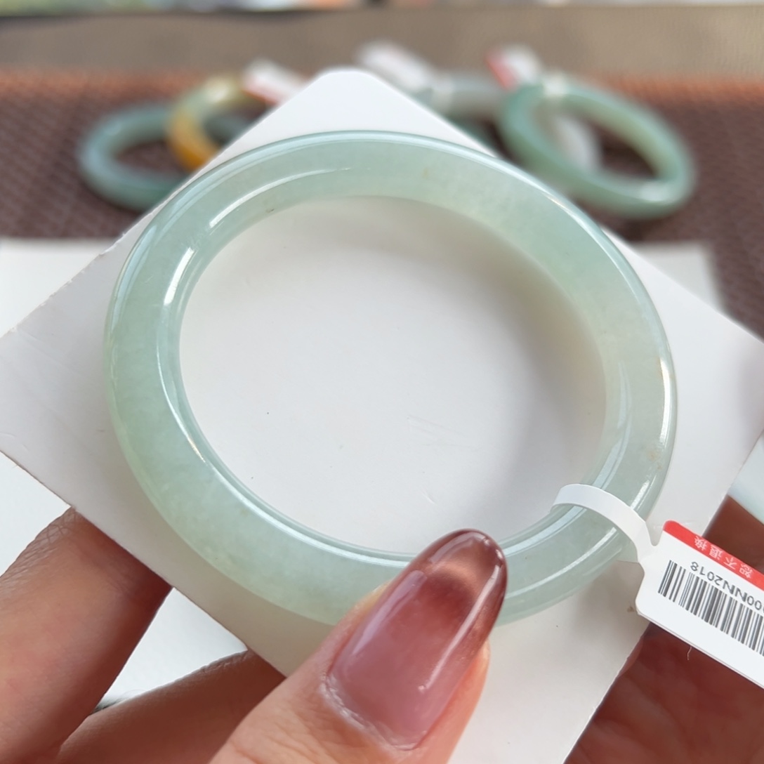 翡翠手镯未镶嵌10号 52.3