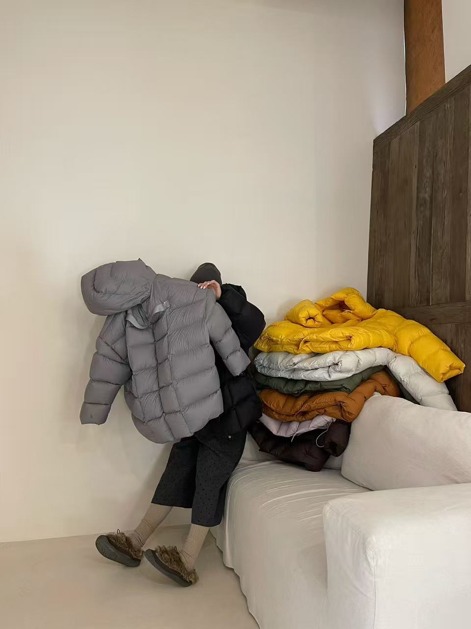 拉链加绒加厚款厚款中长款冬款轻薄连帽长款