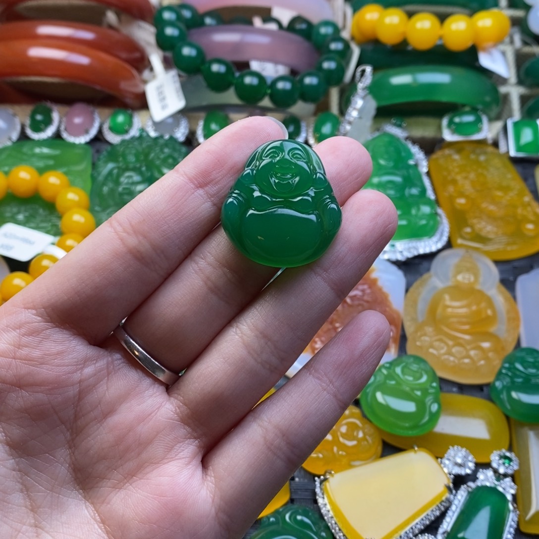 a***頭玛瑙/玉髓未镶嵌颈饰