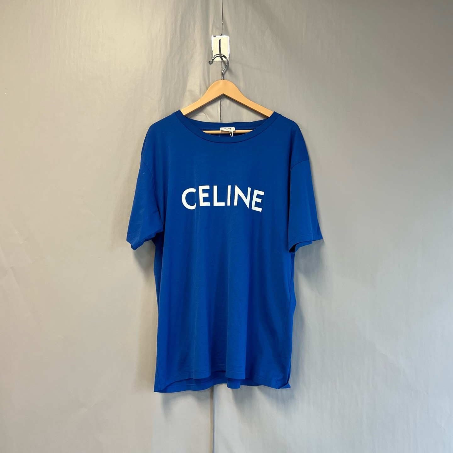 未使用 Celine/思琳  蓝色大字母logo宽松短袖 xl码 99新 #6318