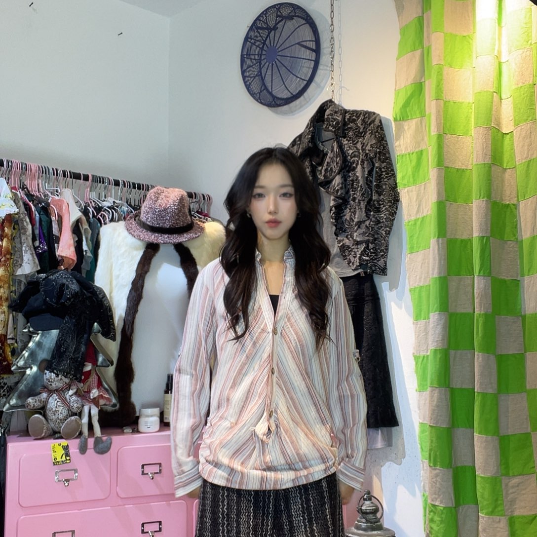 e***aele宝贝专拍上衣裙子