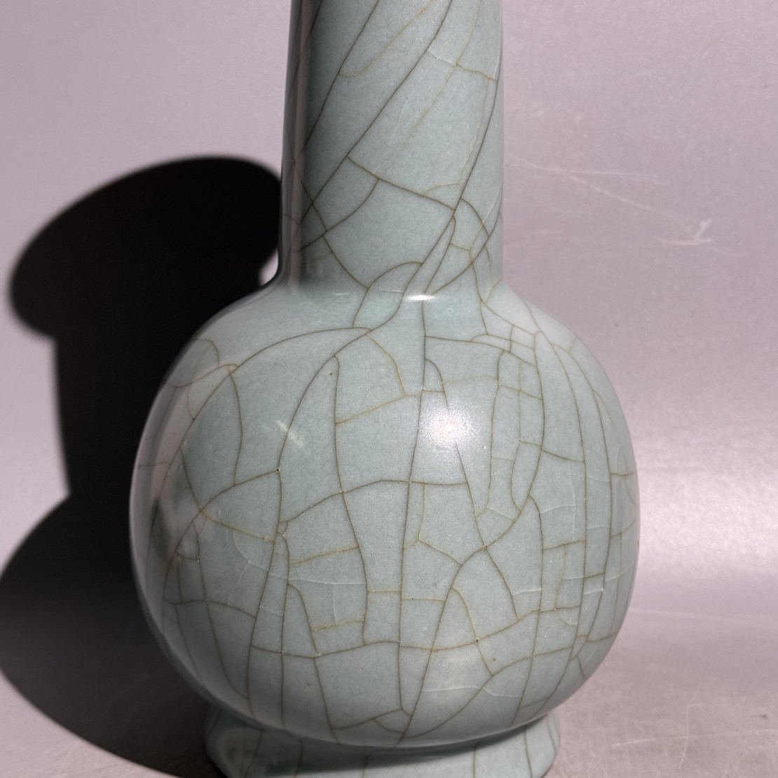 官窑长颈瓶，口直径6.8cm，高21.8cm，老瓷器，旧藏，喜欢的来陶瓷