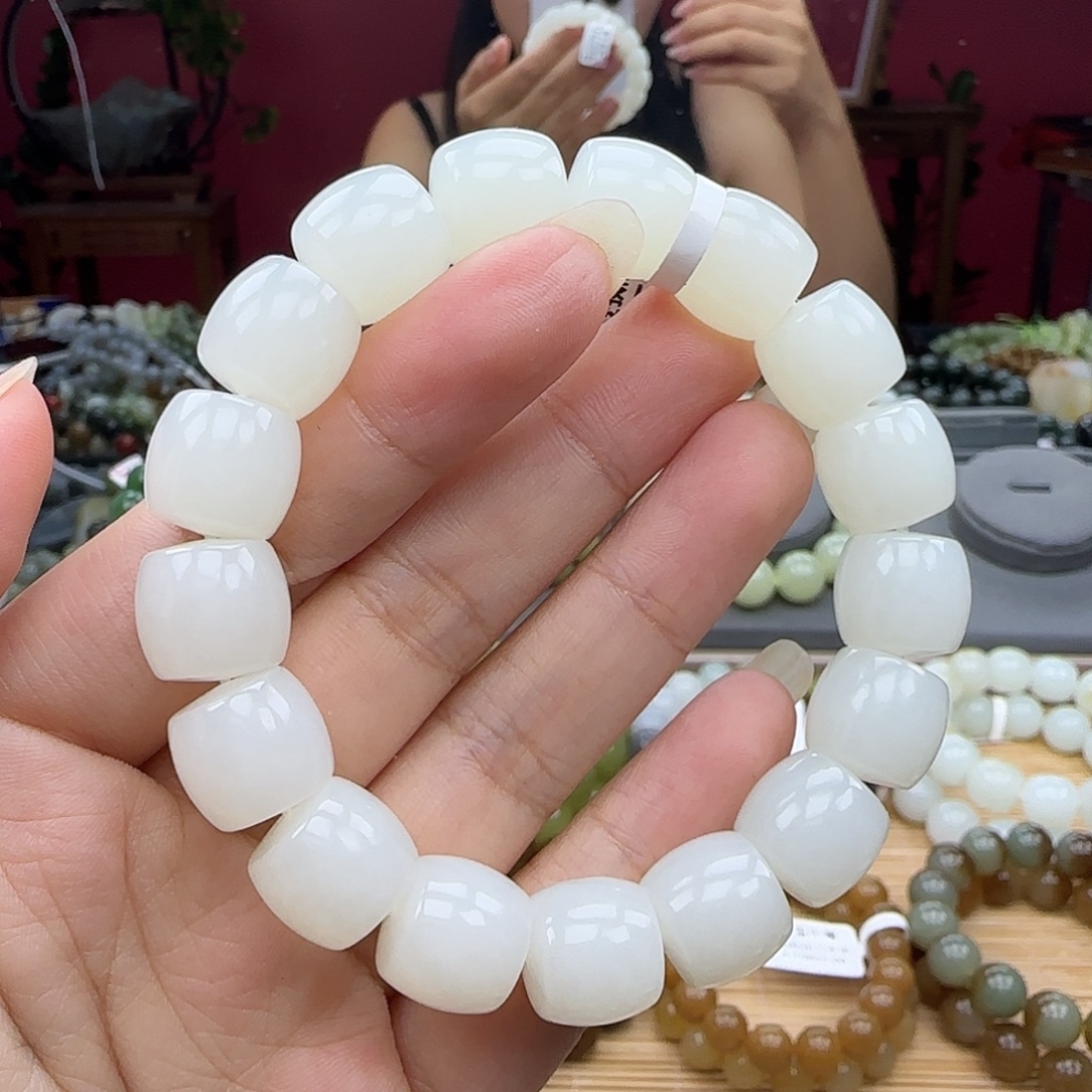 手链未镶嵌和田玉